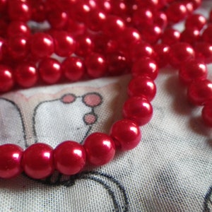 Scarlet Pearls 6mm Round Glass 25 Pcs