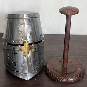 Speciale tempeliershelm met gratis displaystandaard cadeau voor hem