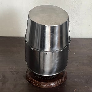 templar_crusader_knight_helmet