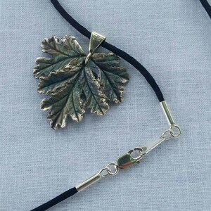 Silver Geranium Necklace image 3