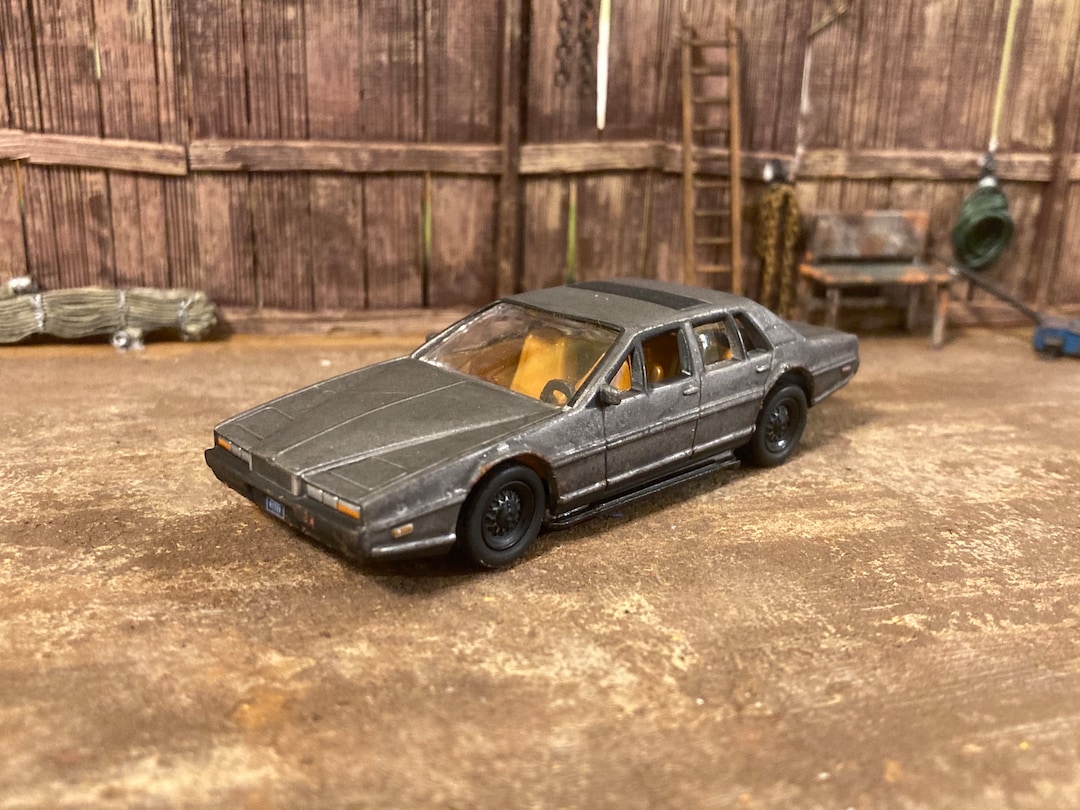 アストンマーチン・ラゴンダ。 展示中 in Museum of akira.44mag