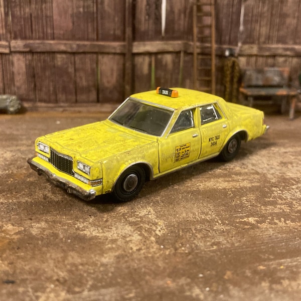 1984 Dodge Diplomat Taxi Cab Customized 1/64 scale Diecast Car. Custom Barn Find Style. Weathered And Rusty Car For Junkyard Diorama