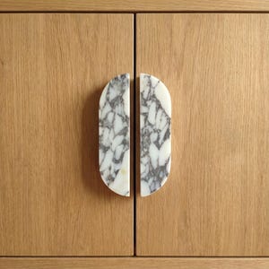 Uchwyty do szuflad z marmuru Calacatta Viola, luksusowe uchwyty do szafek, nowoczesne okucia meblowe