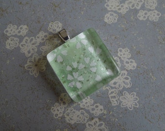 Pale Green Floral Glass Chiyogami Pendant - White Petals - Japanese paper