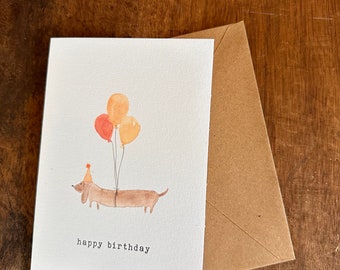 Carte de voeux d'anniversaire joyeux anniversaire chien