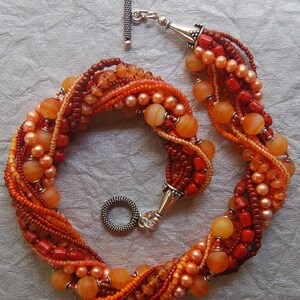 Orange necklace image 2