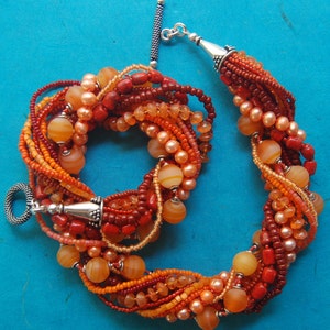 Orange necklace image 5