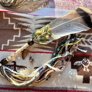WOODLAND WINGS Prayer Feather Totem Element Smudge Fan