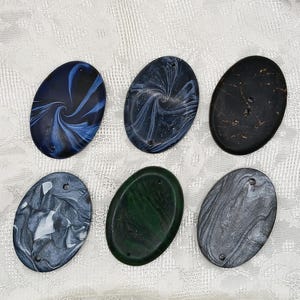 Botones ovalados grandes de arcilla polimérica: materiales de costura artesanales hechos a mano (5 cm)