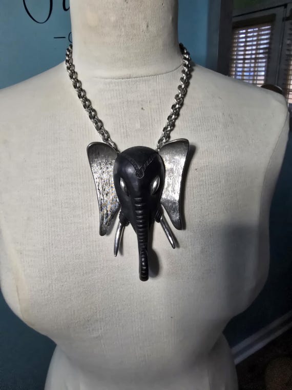 Strikingly Bold Luca Razza Unsigned Elephant Stat… - image 2