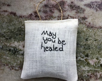 Rune Lavender sachet - May you be healed - May you be safe - Good Health - Lavender -