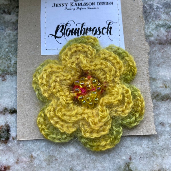 Flower Brooches - Yellow - Many colours - Crochet - Wool - Lovely quirky flowery things - adorned with glass beads