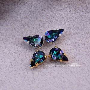 Vintage Swarovski Heliotrope 2 Pieces Glass Cabochon, 10x6mm Pear-Teardrop Shape 4300 With Prong Sew On Settings, Jewelry, Bead Embroidery