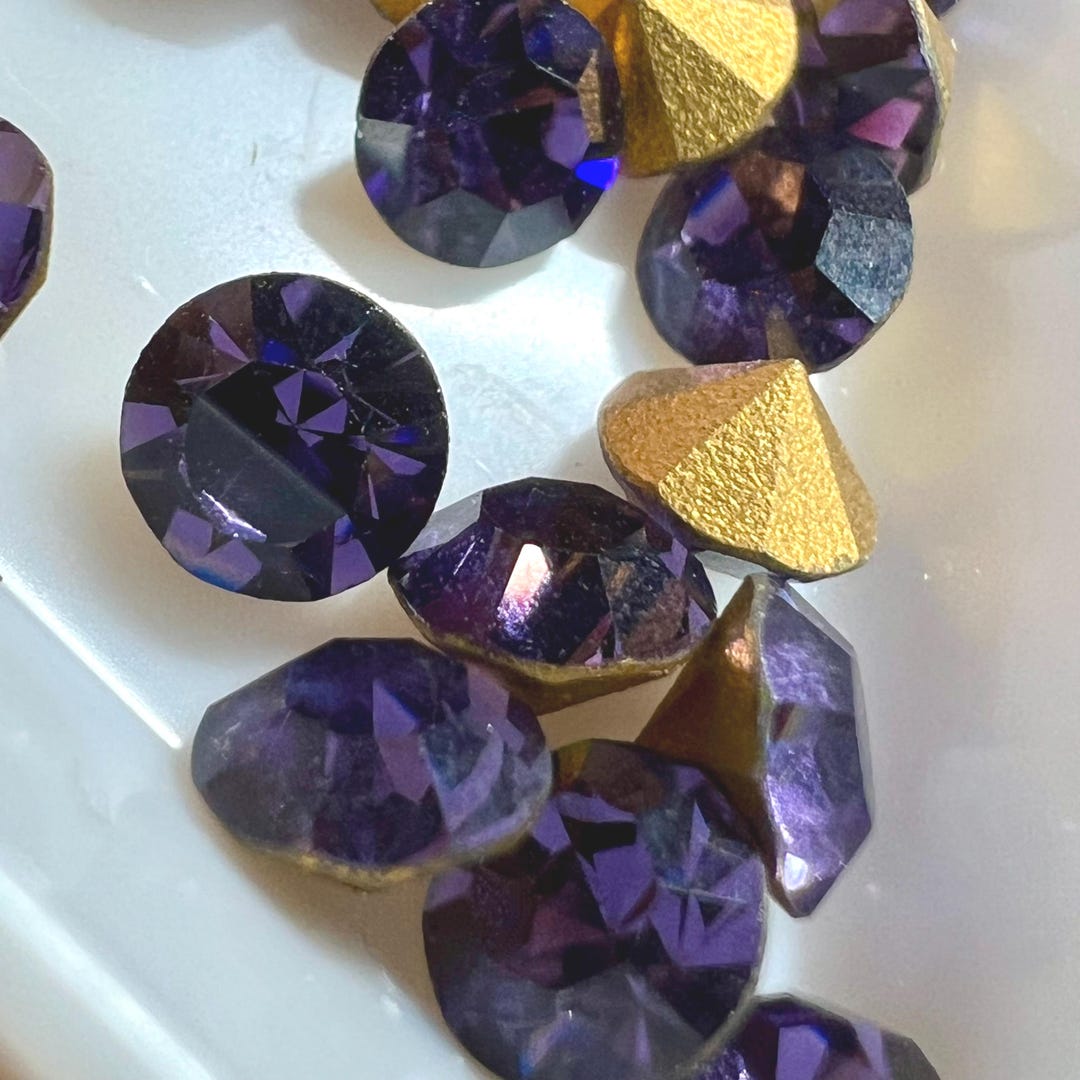 Cardinal Purple 24ss/5.4mm Vintage Swarovski, 4 Pieces, Dark-purple ...