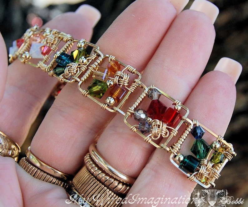 How to Make a Link Bracelet, Story Teller Wire Wrap Bracelet Tutorial image 3