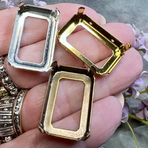 27x18.5mm Octagon Settings, 2 Pcs Art 4627  SP, GP,  or Antique Bronze Plated