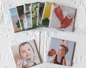 Baby-Geburtstagsgeschenk, individuelle 2x2-Fotomagnete, Geschenk zum 1. Geburtstag, Geschenk für Neugeborene, personalisiertes Geschenk, individuelle Kühlschrankmagnete, individuelles Geschenk