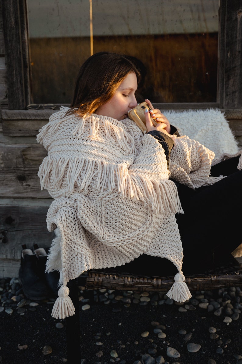 Cottagecore Throw Knitting Pattern Pdf image 1