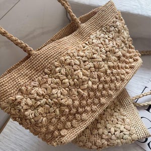 Handgeweven raffiatas, raffia-schoudertas met bloemen, raffia-strandtas, vakantie-draagtas dames afbeelding 6