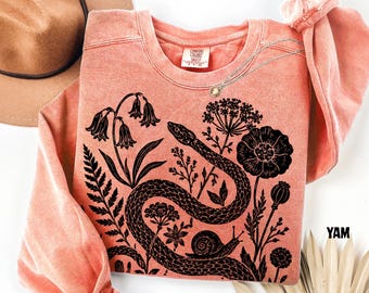 Snake Sweatshirt, Botanical Snake Crewneck, Vintage Serpent Art, Nature Lover Sweatshirt, Garden Snake, Cottagecore Gift, Comfort Colors