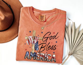 Camiseta Comfort Colors® "Dios bendiga a Estados Unidos", camiseta del 4 de julio, camiseta del 4 de julio, camiseta patriótica para mujer, camisetas del 4 de julio, camiseta de EE. UU. 1776