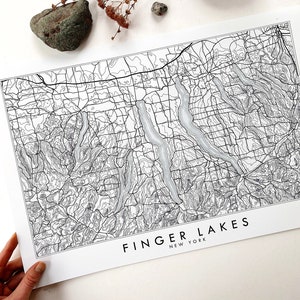 Carte dessinée à la main FINGER LAKES New York dessin topographique (impression d'art) cadeau d'anniversaire de mariage Cayuga Skaneateles Canandaigua Lake House Deco