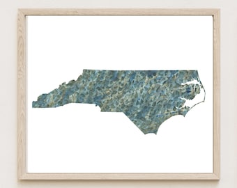 NORTH CAROLINA Statskarta Urban Tyg Akvarell Texturmålning USA (Konsttryck) Karta Väggexamen Bröllopsdag Mäklarpresent