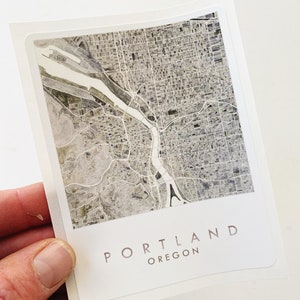 PEGATINA DE MAPA DE ACUARELA DE PORTLAND Mapa de la ciudad de Oregon PNW Plano de bloques Laptop Botella de agua Recuerdo de boda Swag Agente inmobiliario Graduación Regalo de mudanza