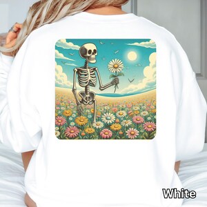 Skeleton Floral sweatShirt Retro sweatShirt Vintage sweatShirt Boho sweatShirt Cottagecore sweatShirt Wildflower sweatShirt Flower Crewneck