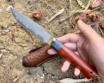 Handgefertigtes Messer mit feststehender Klinge aus Damaststahl, 5-lagige Nickel-Zwischenschicht, mit Etui