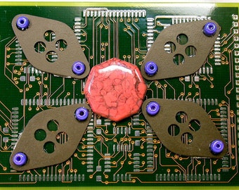 Recycled CIRCUIT BOARD MAGNET Geekery Houseware Pretty in Pink