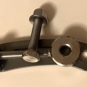 Upgradekit voor het afstellen van de V-riemspanner voor Yanmar 3YM30 / 3YM20 (AE) / 2YM15 YANMAR Color, nieuwe versie