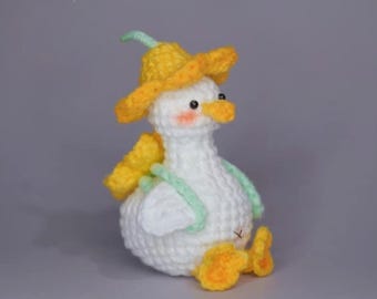 Blossom Mini Duckling Crochet PDF Pattern, Easy Crochet Little Duck Amigurumi Pattern, Cute Duck Keychain Crochet Holiday Gift