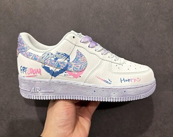 Custom AF1 sneakers, custom Air Force 1 shoes, handmade, two-dimensional, graffiti, pink and blue double heart, game pixels, North Star