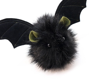 Stuffed Animal Stuffed Bat Cute Plush Toy Bat Kawaii Plushie Fang the Vampire Bat Black Fluffy Halloween Faux Fur Toy Small 4x5 Inches