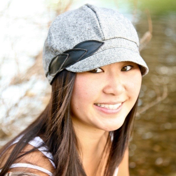 Petals Hat - grey- size SMALL