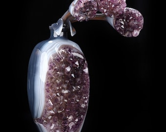 Impresionante escultura de jarrón de cristal tallado a mano de 11.3" de geoda de ágata y amatista, ideal para sanación con cristales.