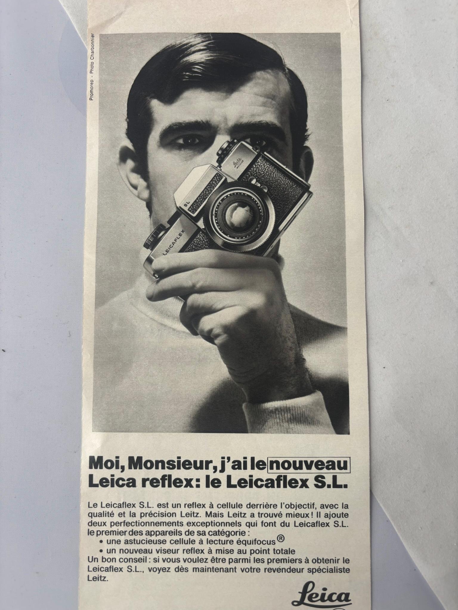 1960年代のフランスの雑誌に掲載された、ライカのレフレックスカメラと