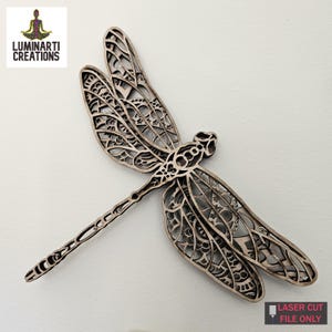 Fichier libellule découpé au Laser décoration murale en bois ornement décoloration cadeau pour elle carte 3D contreplaqué en couches papier découpé Cricut SVG 3 couches zen
