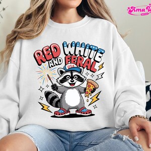 Rot, Weiß und Wildes PNG l Lustiger Waschbär USA 4. Juli Shirt Design l Patriotische Pizza & Sparkler Clipart l Amerika Sublimationsgrafik Bild 3