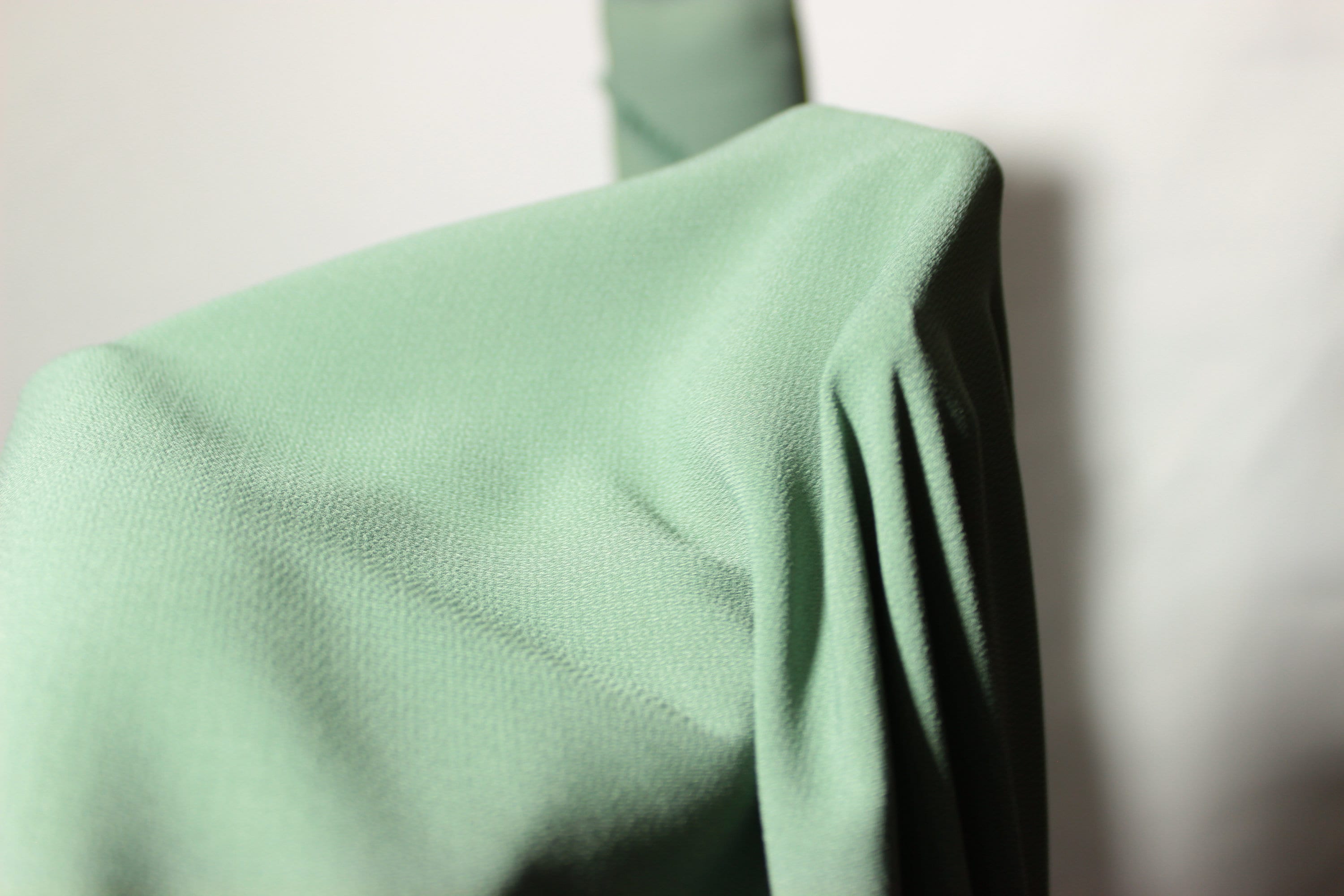 Tissu Crêpe Cristal : Crystal Crepe Fabric Pistachio Green