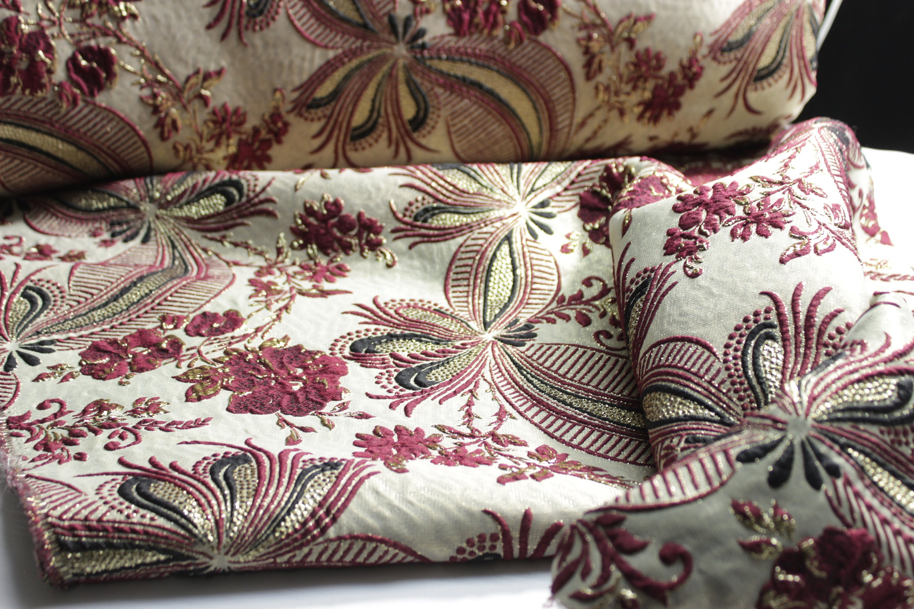 Luxurious Floral Metallic Brocade Fabric with Gold Accents (Made in Turkey)