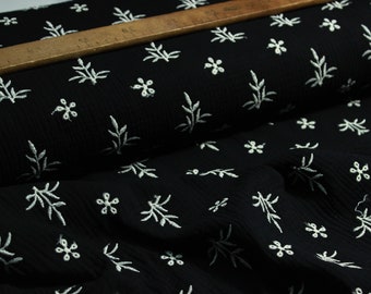 Tissu floral double gaze de mousseline - 100 % coton, 55 pouces de large