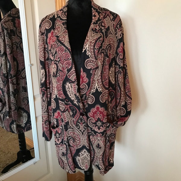 70s paisley blazer size 2X, vintage oversized long lightweight black red brown tunic jacket with one button closure and 2 pockets