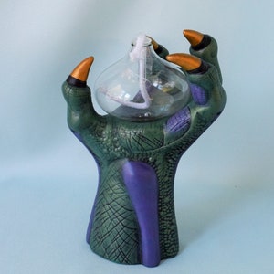 Dragons Claw Oil Lamp image 1