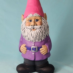 Classic Garden Gnome: Whimsical Yard Art & Outdoor Decor for Cottagecore Enthusiasts