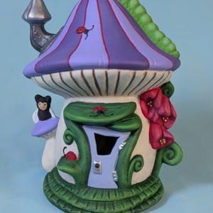 Casa de fadas | Casa de lagarta | Suporte para velas | Casa de cerâmica | Presente para a mãe | Casa de fadas para jardim ao ar livre | Casa de cogumelo em miniatura