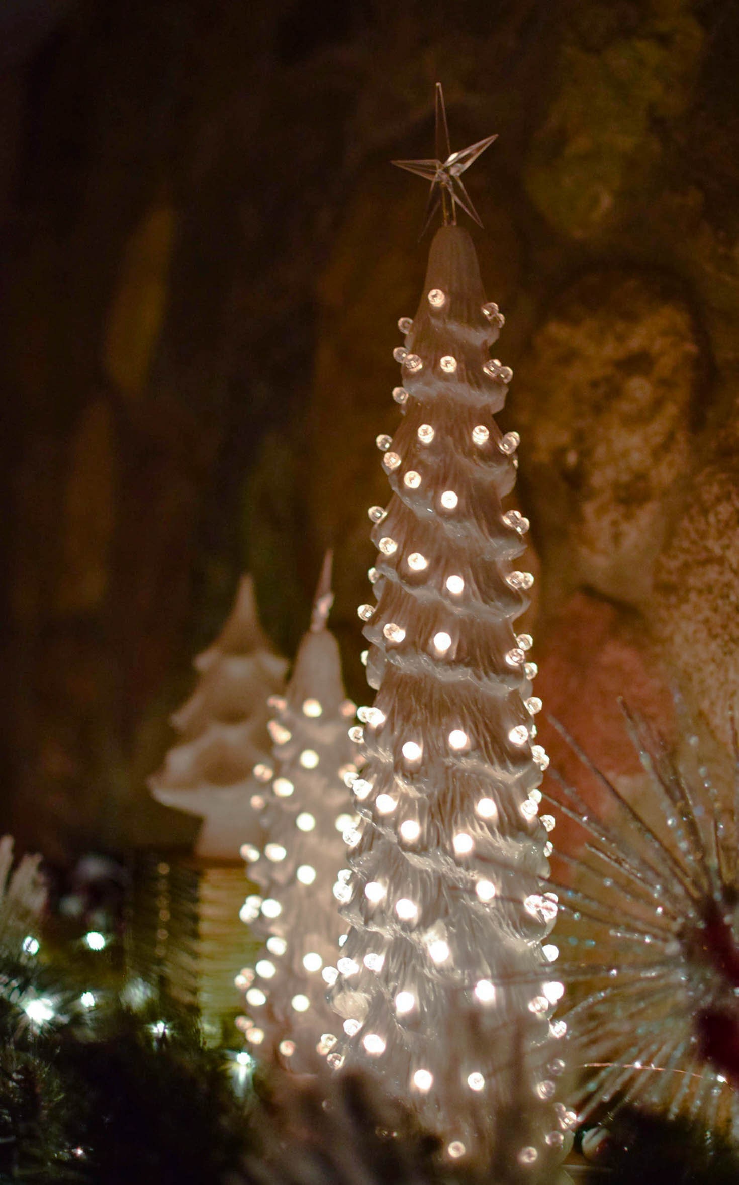 29 Piezas Decoración Navideña Pueblo De Navidad Spdmhyo - 29 Piezas De  Cerámica Con Luces LED - Árboles Y Farolas Para Decoración De Mantel Y Mesa  árboles Navidad Porcelana Blanca, image size:1470x2358