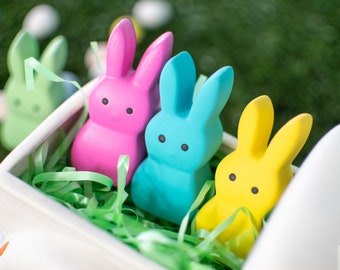 Marshmallow Easter Bunnies | Bunnies In A Pickup | Retro Easter Truck | Rainbow Spring Decor