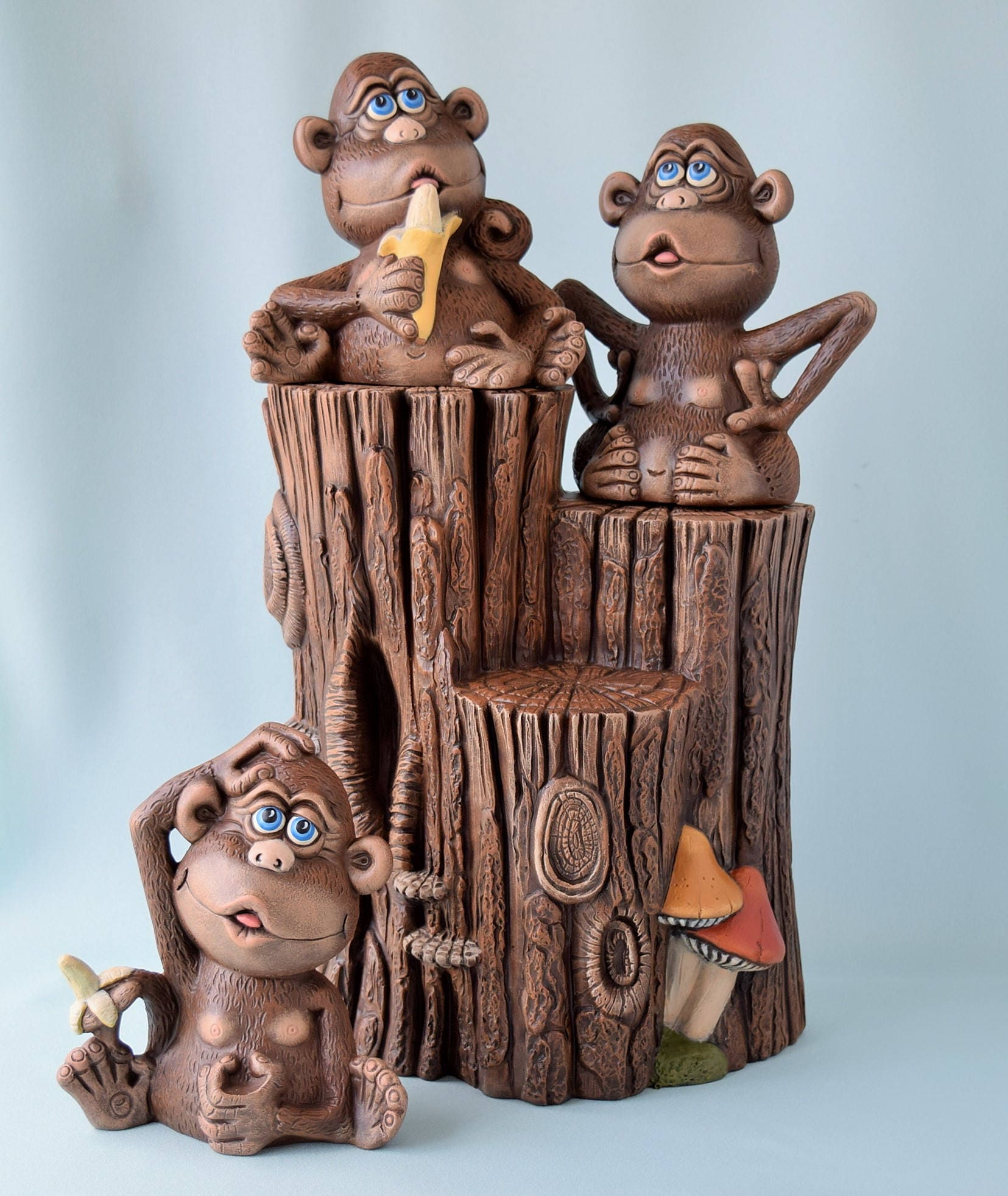 MONKEY FIGURINE main image 1